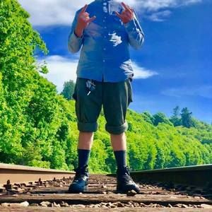 Meet your Posher, Artie